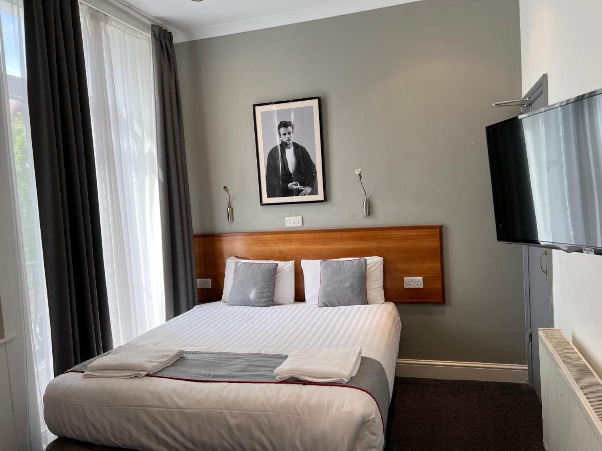 Отель Apollo Kings Cross 3*